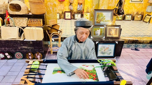 Không gian “Truyền thống và Sáng tạo Hà Nội 2025”: Nơi hội tụ tinh hoa Thủ đô xưa và nay