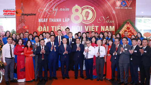 Thủ tướng dự Lễ kỷ niệm 80 năm Ngày thành lập Đài Tiếng nói Việt Nam