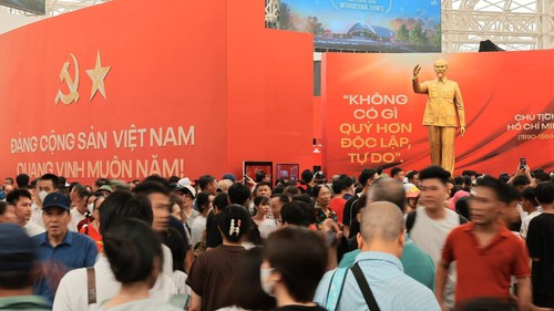 Khẩn trương hoàn thiện, phê duyệt kịch bản Lễ bế mạc Triển lãm thành tựu Đất nước