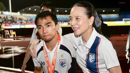 Chanathip nói sự thật sau khi bị cầu thủ Iraq phạm lỗi, khẳng định ĐT Thái Lan không đá thô bạo