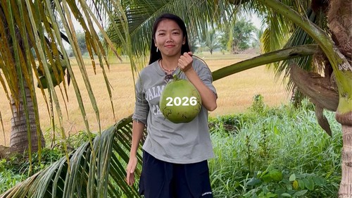 Huỳnh Như chào năm 2026 bằng hình ảnh siêu ấn tượng, khiến dân mạng phải hết lời khen vì sự hài hước