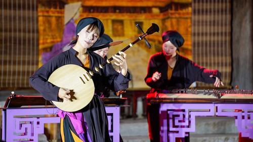 Khám phá đêm Văn Miếu – Quốc Tử Giám qua "Âm sắc Việt"