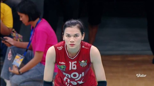 Tin nóng thể thao sáng 10/1: Sao bóng chuyền 24 tuổi Việt Nam chơi trận đầu tiên khi xuất ngoại, báo quốc tế thừa nhận sự thật