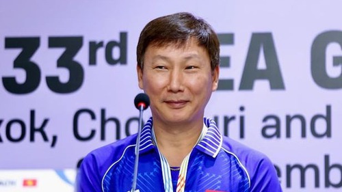 Tin nóng thể thao tối 10/1: Truyền thông Hàn Quốc tự hào về 'ma thuật' của HLV Kim Sang Sik