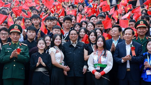 Thủ tướng Phạm Minh Chính: Xây dựng trường học khu vực miền núi, đồng bào dân tộc để gieo chữ, giữ nước