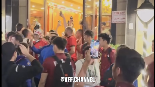 U23 Jordan ăn mừng đầy phấn khích sau chiến thắng của U23 Việt Nam