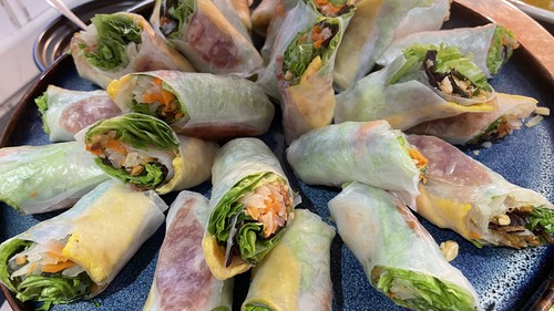 Nem, chả giò, bánh tráng Việt Nam “nhập gia” vào bếp Âu