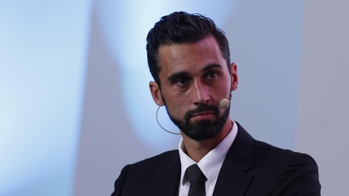 Alvaro Arbeloa dẫn Real Madrid: 'Cậu bé ngoan' của Mourinho