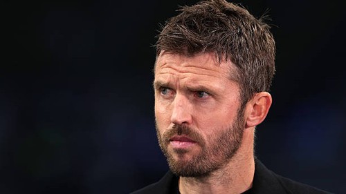 Carrick đối mặt với bài toán nan giải sau khi làm HLV tạm quyền MU