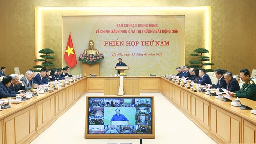 Thủ tướng Phạm Minh Chính: Kéo giảm giá nhà ở phù hợp với thực tế