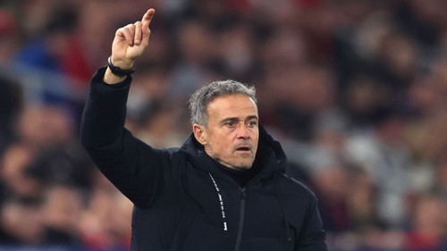 MU cần HLV tầm cỡ Luis Enrique