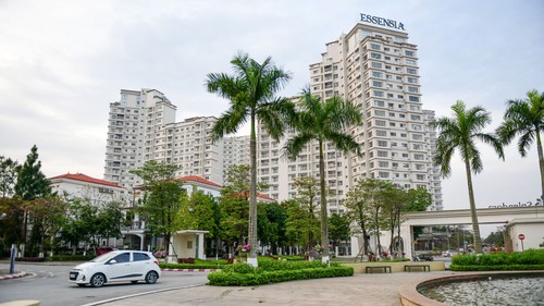 Thị trường nhà ở Hà Nội nguồn cung lớn, giá chịu áp lực điều tiết