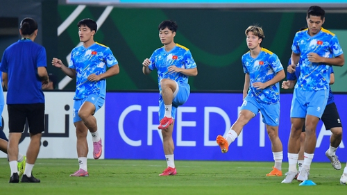 Tin nóng bóng đá Việt hôm nay 15/1: U23 Việt Nam không muốn đá hiệp phụ với UAE; HLV Kim Sang Sik nhắn nhủ học trò.