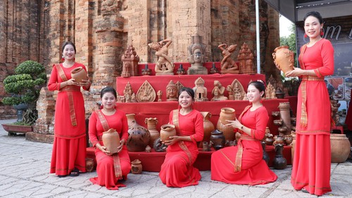 Du lịch Khánh Hòa trong không gian phát triển mới: Chiến lược du lịch vươn tầm quốc tế