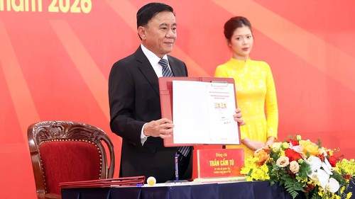 Lễ phát hành đặc biệt bộ tem bưu chính "Chào mừng Đại hội đại biểu toàn quốc lần thứ XIV của Đảng!"