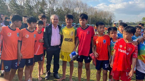 Bầu Đức 'thưởng nóng' tiền tỷ cho U23 Việt Nam, treo thưởng to hơn nếu lọt vào chung kết