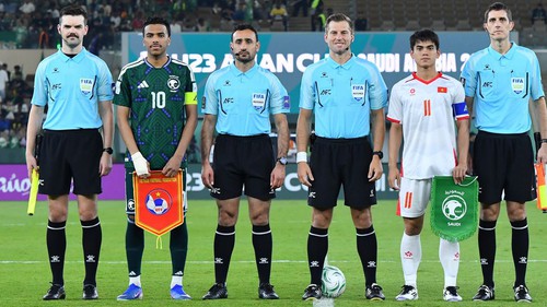 Bất ngờ danh tính trọng tài Úc bắt chính trận bán kết U23 Việt Nam gặp U23 Trung Quốc