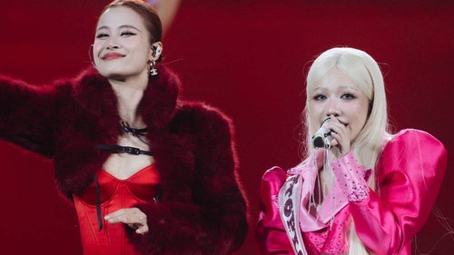 Phùng Khánh Linh biến ảo tại GENfest MBILLION Hà Nội