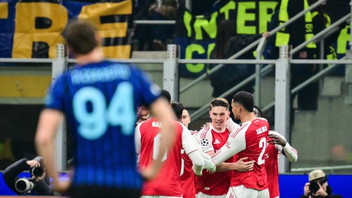 Inter Milan lại thua đại chiến: Chivu bao giờ “lớn”?