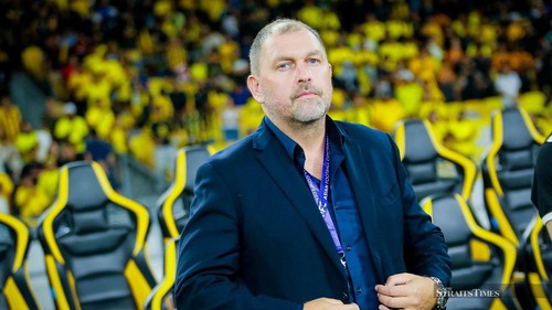 HLV Malaysia muốn 7 cầu thủ nhập tịch giả mạo giấy tờ trở lại thi đấu, gửi thông điệp trước trận gặp ĐT Việt Nam