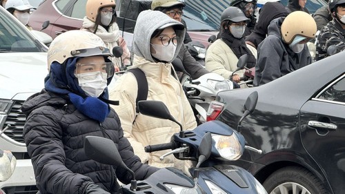 Người dân Hà Nội ứng phó với đợt rét sâu nhất đầu năm 2026