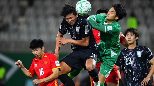 Cao Văn Bình tiết lộ bí quyết bắt penalty, tự hào với danh hiệu Cầu thủ xuất sắc nhất trận