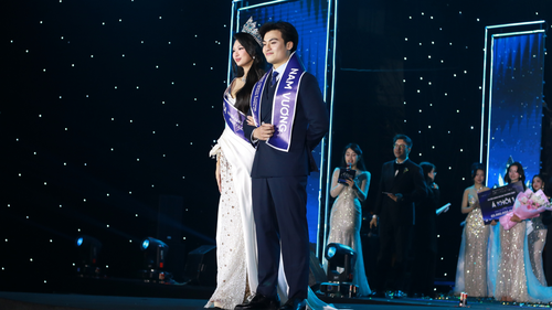 Nữ sinh ngành tiếng Anh thương mại vừa đăng quang Hoa khôi Duyên dáng Ngoại thương 2025