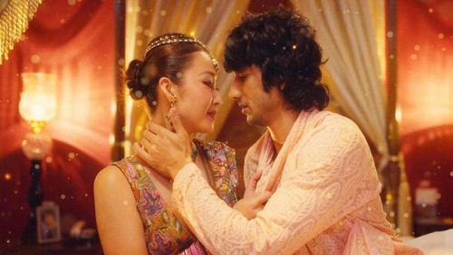 Phim “Vạn dặm yêu em” chỉ thu 83 triệu đồng, nhanh chóng rời phòng vé
