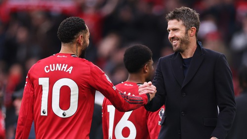 Carrick cầm quân sớm thì MU đã kịp đua vô địch