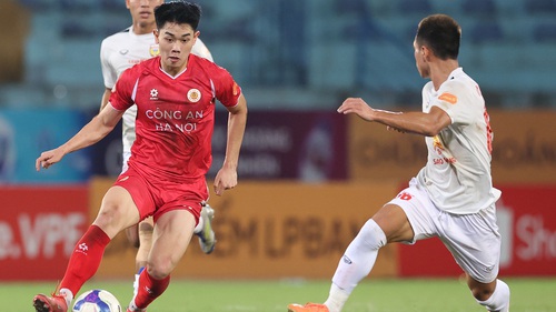 U23 Việt Nam khuấy động cuộc đua vô địch V-League