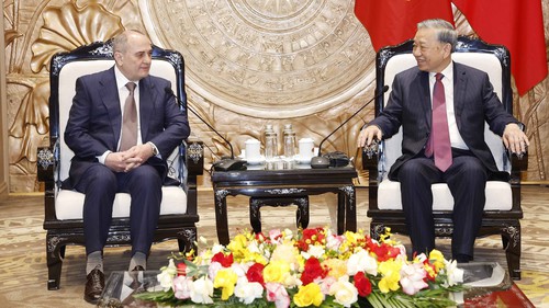 Tổng Bí thư Tô Lâm tiếp Đoàn đại biểu Đảng Azerbaijan Mới