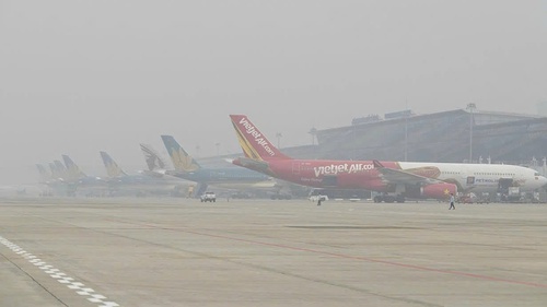 4 chuyến bay chuyển hướng hạ cánh do sương mù tại sân bay Nội Bài