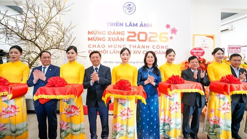 Khai mạc Triển lãm ảnh Mừng Đảng, Mừng Xuân và thành công Đại hội XIV của Đảng