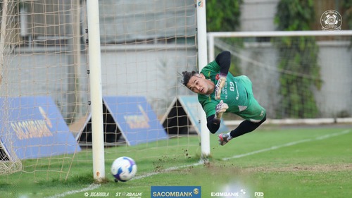 Thủ môn Patrik Lê Giang chính thức có quốc tịch Việt Nam