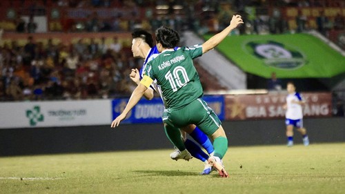 Công Phượng tái xuất, giúp đội nhà giành chiến thắng 3-1