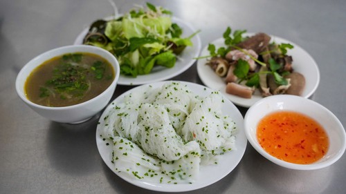 Nghề làm bánh hỏi Phú Long - gìn giữ tinh hoa ẩm thực truyền thống