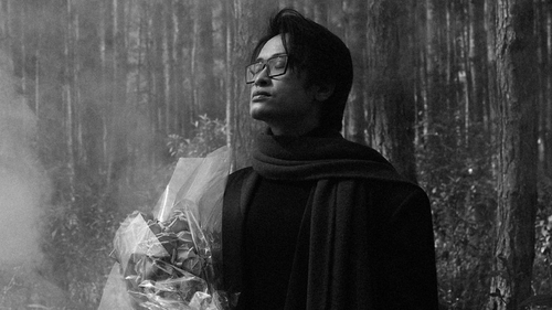 MV "Một năm qua" - Nhịp thở của người trưởng thành