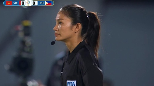 FIFA ra quyết định bất ngờ với trọng tài từ chối bàn thắng của ĐT nữ Việt Nam
