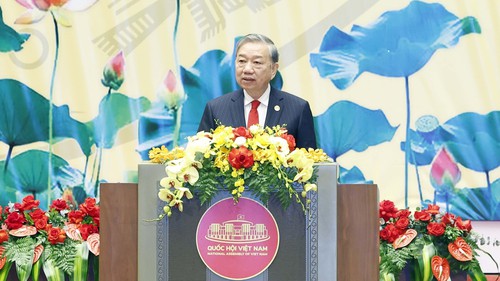 Đổi mới tư duy lập pháp để pháp luật gần hơn với con người