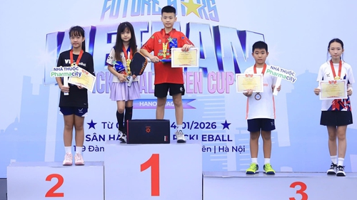 Zinny Nguyễn Jennifer và dấu ấn của nhà vô địch pickleball 10 tuổi 