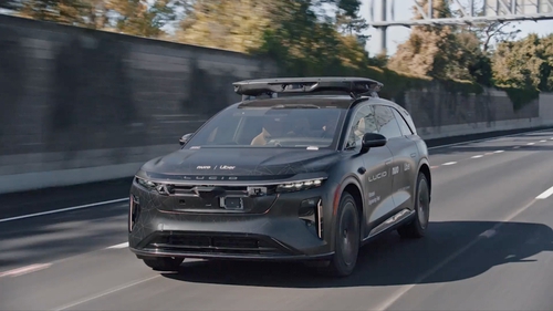 Tâm điểm CES 2026: Robotaxi và ô tô tự lái đẩy mạnh thương mại hóa