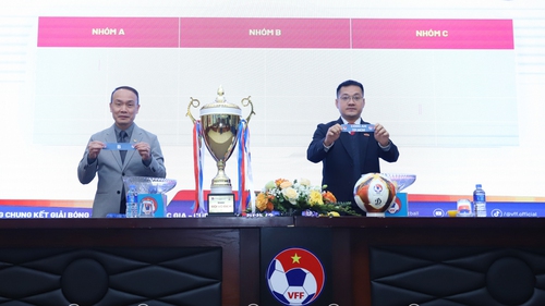 12 đội bóng tranh tài tại vòng chung kết U19 quốc gia 