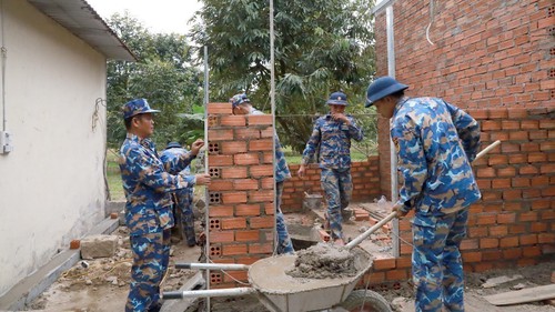 Quân đội huy động tối đa lực lượng, quyết tâm hoàn thành Chiến dịch Quang Trung trong ngày 10/1