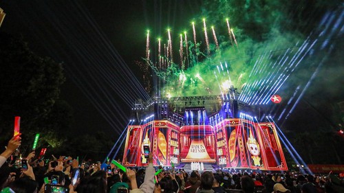 Hòa nhạc Ánh sáng lan tỏa thông điệp về năm mới tốt đẹp và tràn đầy niềm tin