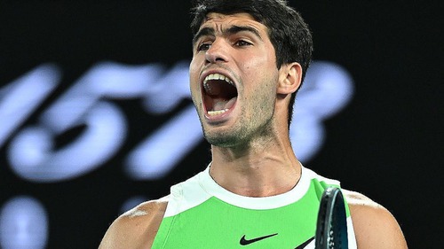 Thắng ngược Djokovic, Alcaraz vô địch Australian Open 2026, đi vào lịch sử Grand Slam