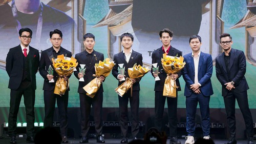 FC Online Year-End Gala 2025: Vinh danh 20 hạng mục xuất sắc nhất