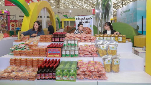 Hội chợ Mùa Xuân: Mở rộng thị trường cho doanh nghiệp tư nhân, hộ kinh doanh