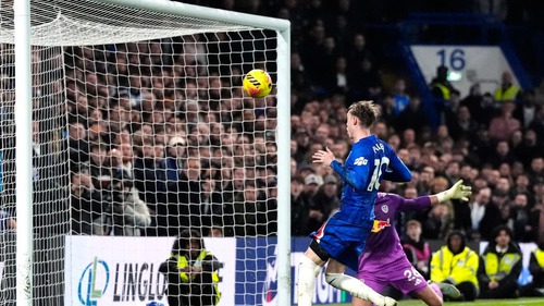 Palmer bỏ lỡ cơ hội khó tin, Chelsea mất điểm đáng tiếc ở Ngoại hạng Anh