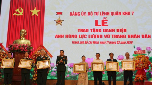 Phong tặng, truy tặng danh hiệu Anh hùng Lực lượng vũ trang nhân dân cho 7 tướng lĩnh Quân đội