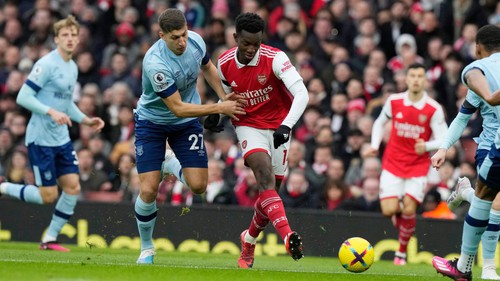 Lịch thi đấu bóng đá hôm nay 12/2: Trực tiếp Brentford vs Arsenal, Atletico vs Barcelona